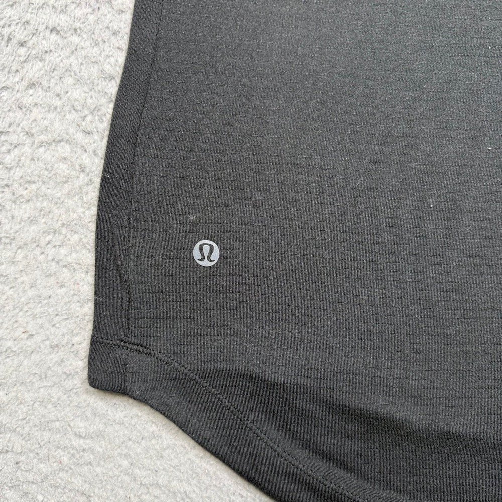 Lululemon Drysense T-shirt - Picture 4 of 4